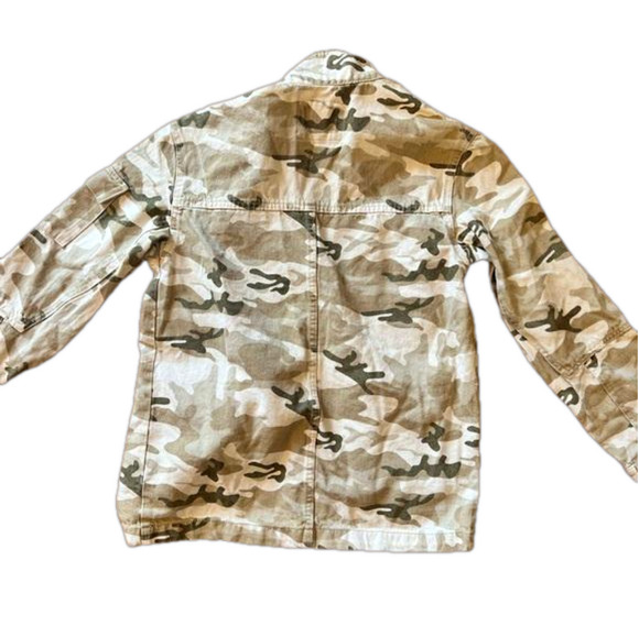 BERSHKA camo jacket 🧥 - Picture 4 of 5